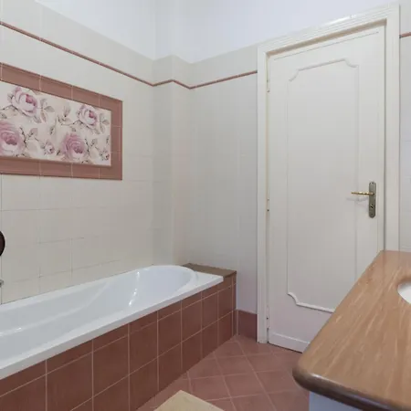 Semesterbostad Irma By Interhome *