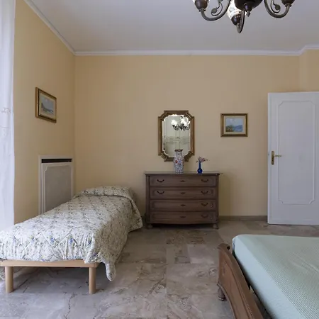 Locazione Turistica Irma Casa vacanze *